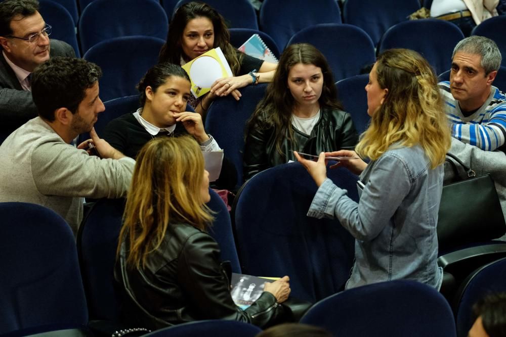 Mujeres directivas comparten sus experiencias en el Club Diario