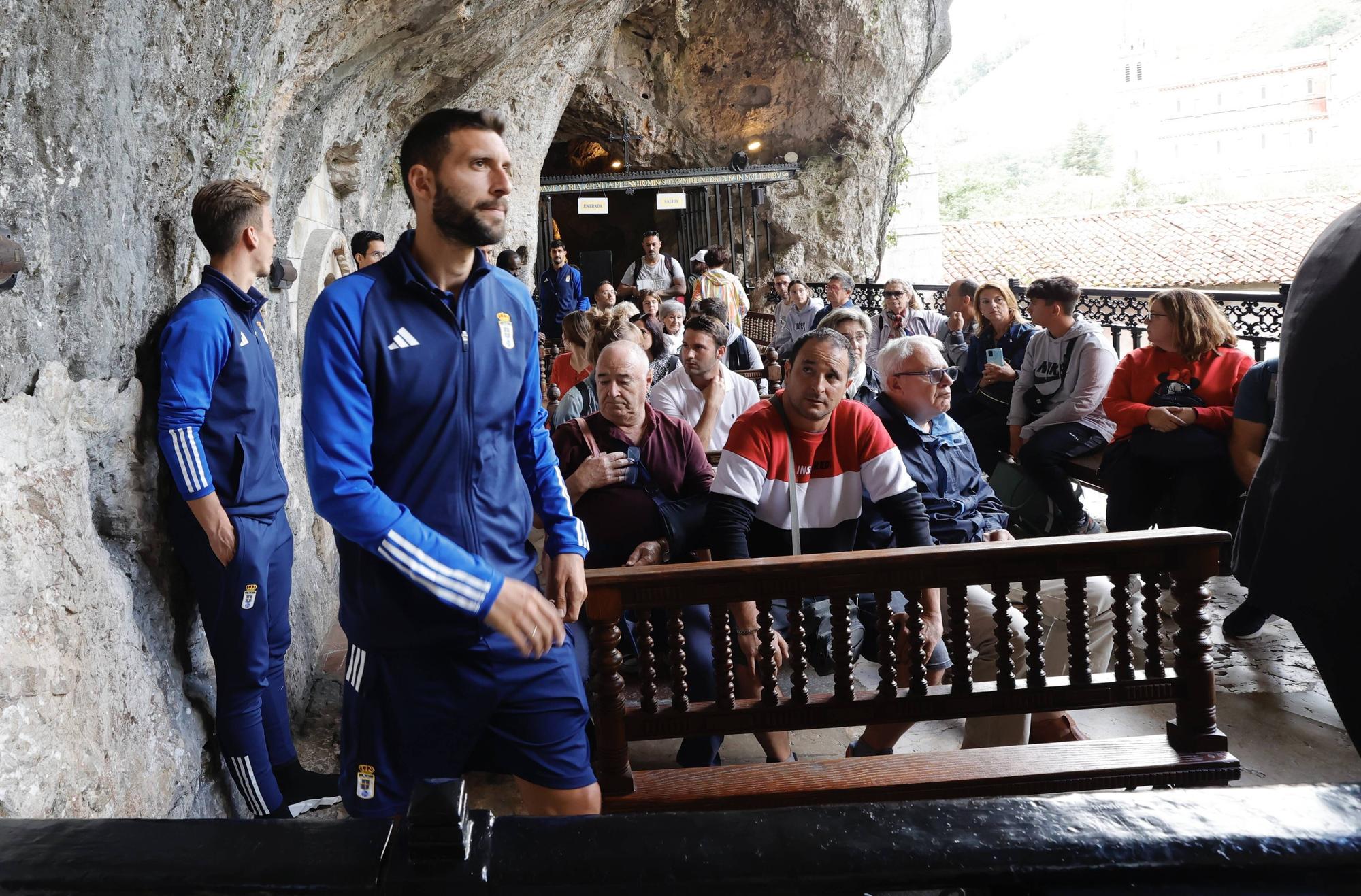 Visita del Real Oviedo al Santuario de Covadonga