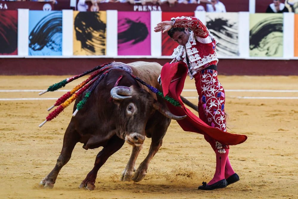 Las imágenes de la corrida picassiana de la Feria de Málaga 2019