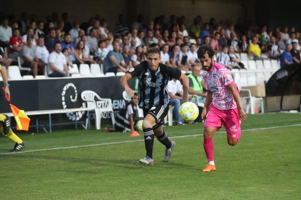 El FC Cartagena da por bueno el empate