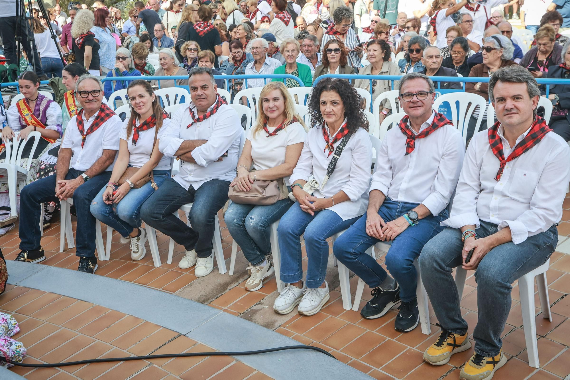 Así ha sido la romería en honor a la Virgen del Pilar en Benejúzar, en imágenes