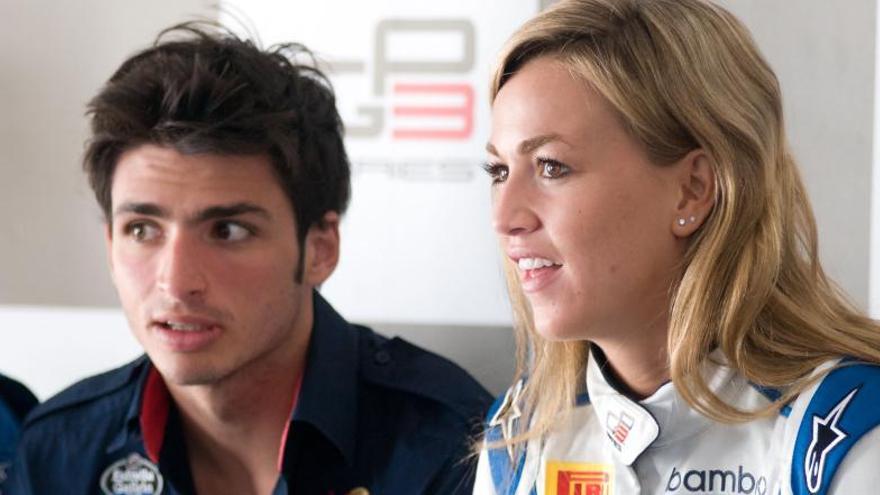 Carmen Jordá, con Carlos Sainz.