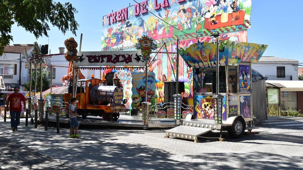 Atracción de feria instalada en el recinto durante una de las ediciones anteriores.