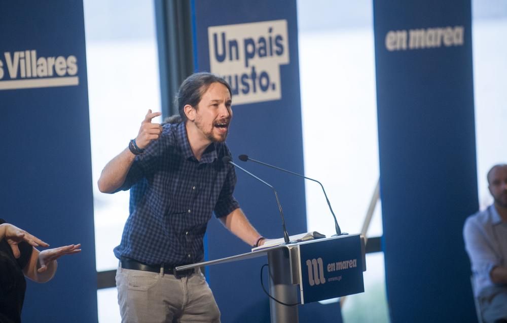 "Aquí empieza el cambio para toda Europa", ha subrayado Villares ante medio millar de personas en el paraninfo de la Universidad de A Coruña.