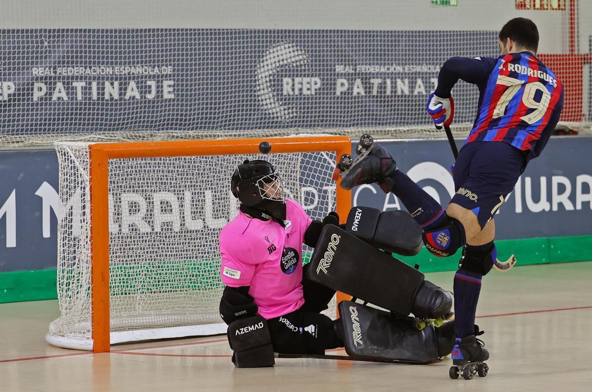 Joao Rodriguez marcó dos goles al Liceo en la última final copera