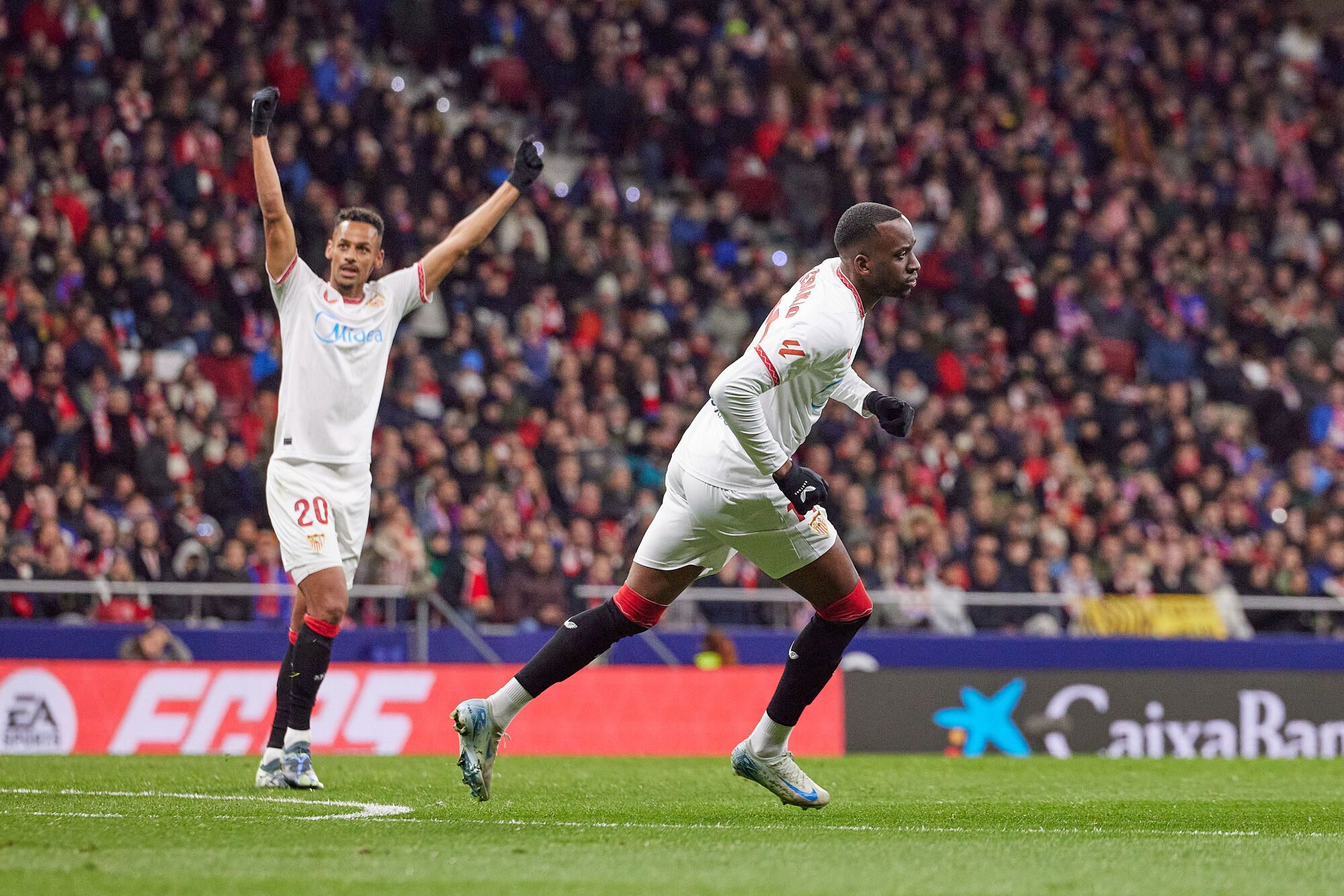 Dodi Lukebakio (Sevilla FC) celebrates a goal during the Spanish League, LaLiga EA Sports, football match played between Atletico de Madrid and Sevilla FC at Riyadh Air Metropolitano stadium on December 08, 2024 in Madrid, Spain. AFP7 08/12/2024 ONLY FOR USE IN SPAIN. Oscar J. Barroso / AFP7 / Europa Press;2024;SOCCER;SPAIN;SPORT;ZSOCCER;ZSPORT;Atletico de Madrid v Sevilla FC - LaLiga EA Sports;