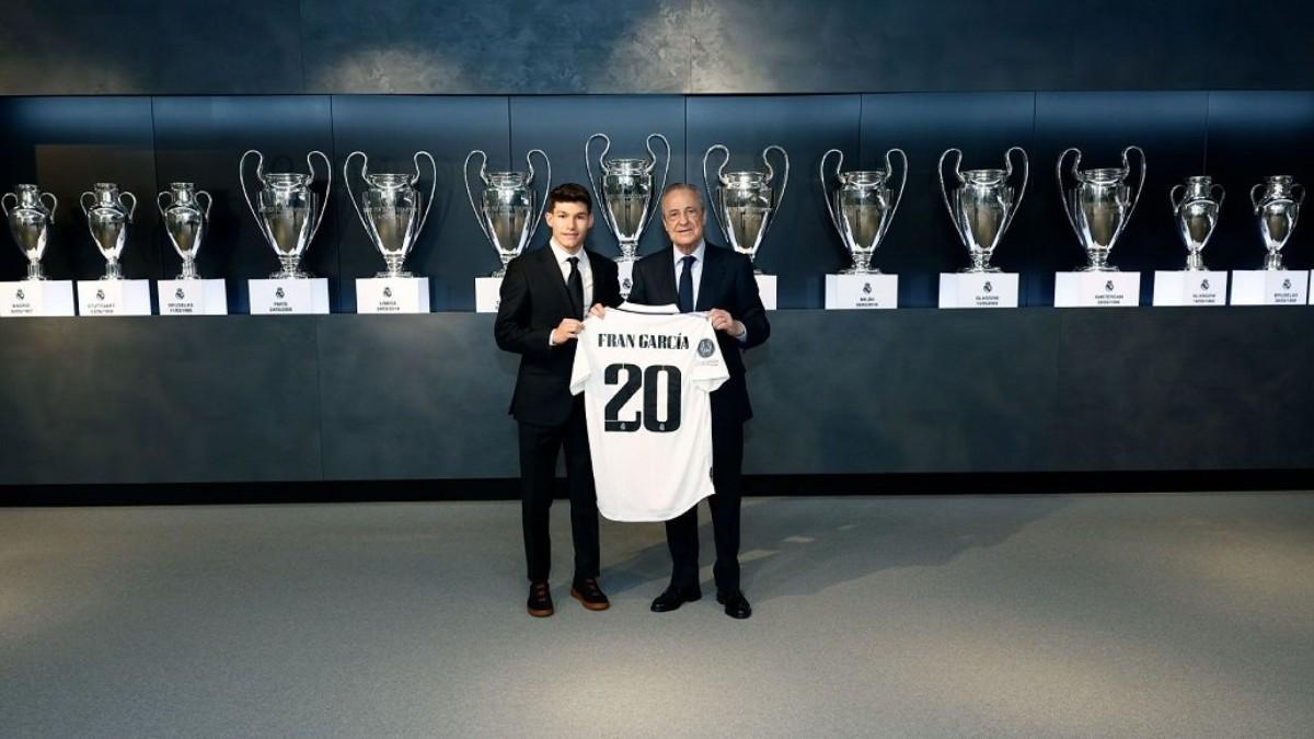 El Real Madrid presenta a Fran García, el nuevo lateral zurdo blanco