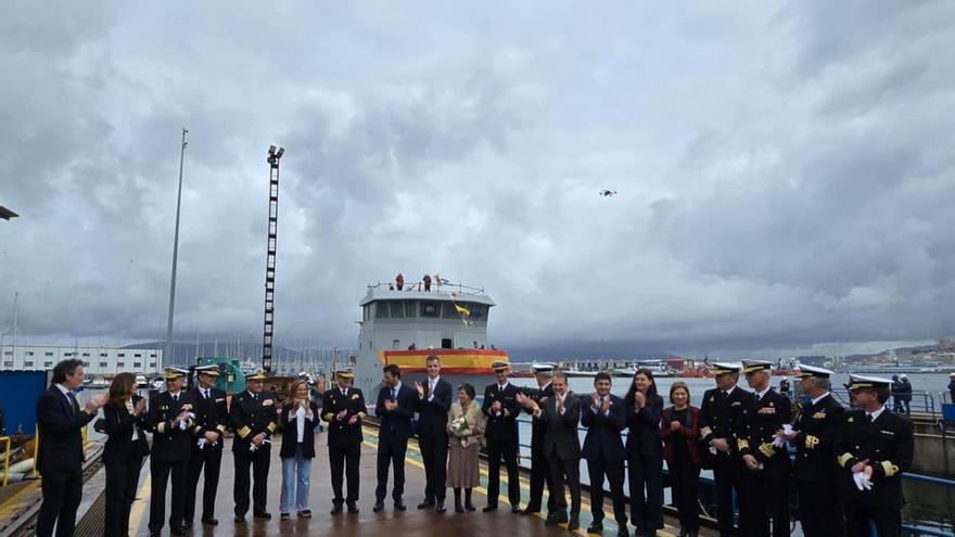 Botadura del «A22 Proserpina», en las instalaciones de Freire Shipyard en Vigo