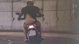 El motorista cazado por la Guardia Urbana