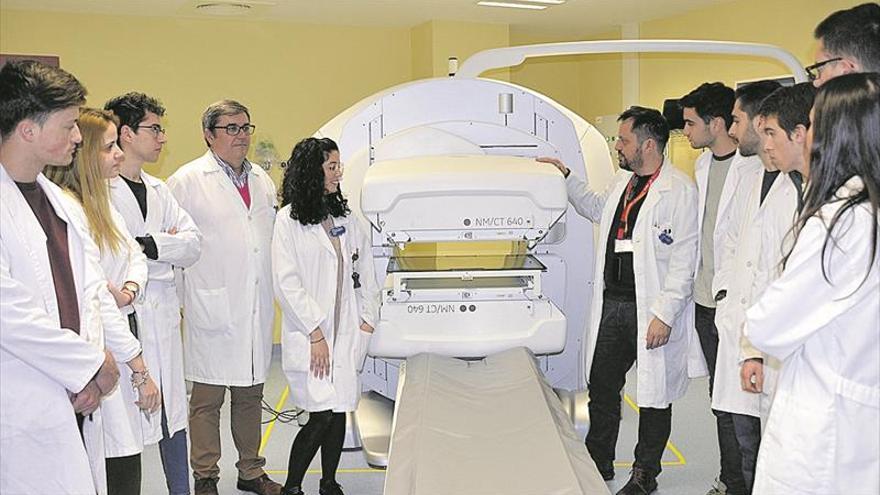 Alumnos de la UJI tendrán prioridad para elegir el hospital en prácticas