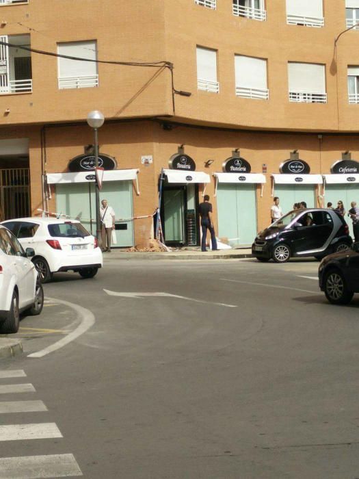 Una muerta y tres heridos al empotrarse un coche contra una panadería en Alicante