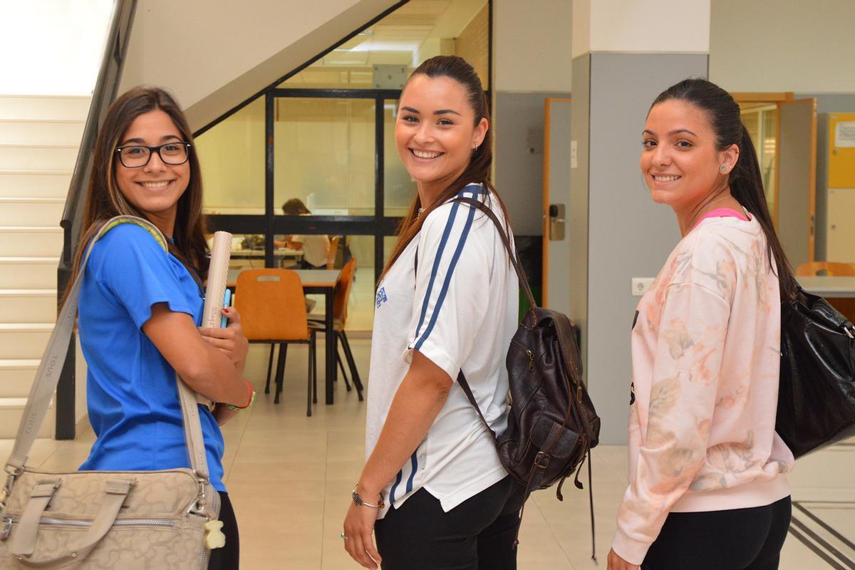 Alumnas de la Universidad Católica de València