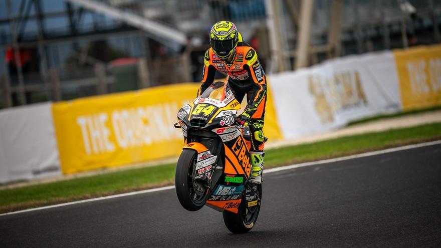 Fermín Aldeguer gana en Silverstone y Acosta recupera el liderato del Mundial