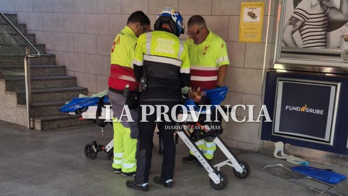 Dos detenidos por la muerte de un joven en el centro comercial de Puerto Rico.