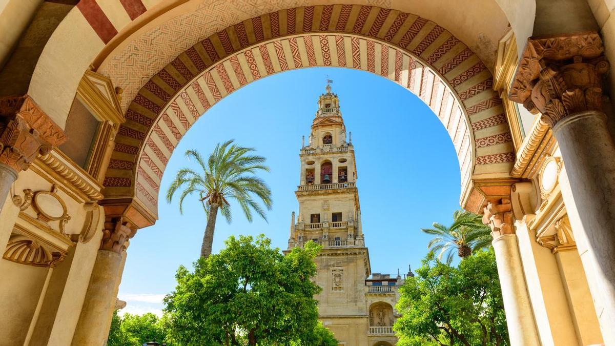 Te contamos por qué este es el monumento de España que tiene a todo el mundo enamorado