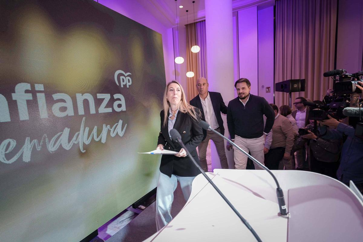 FOTOGALERÍA | María Guardiola gana las elecciones