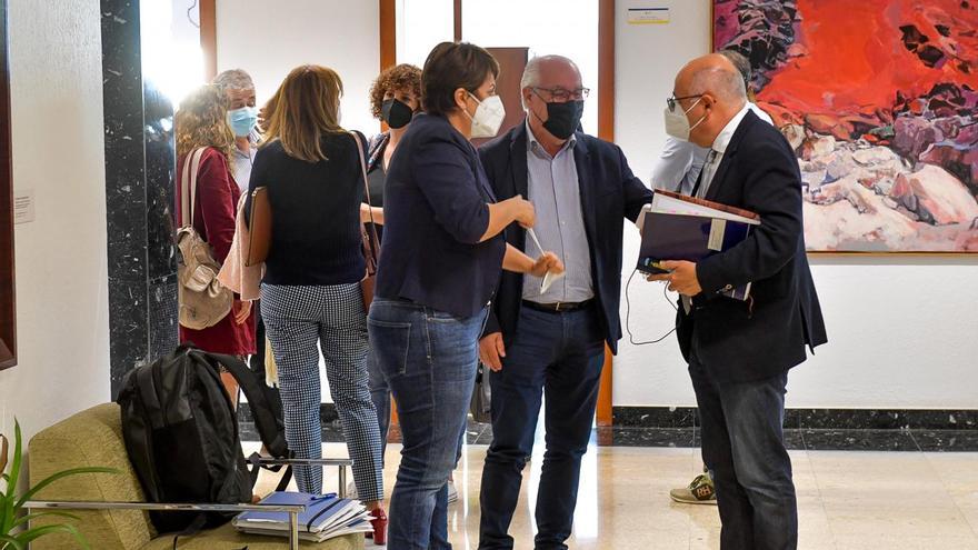 Primer pleno presencial del Cabildo de Gran Canaria en dos años (28/04/22)