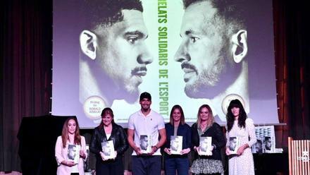 Ronald Araujo, en la presentacion del libro relatos solidarios del deporte