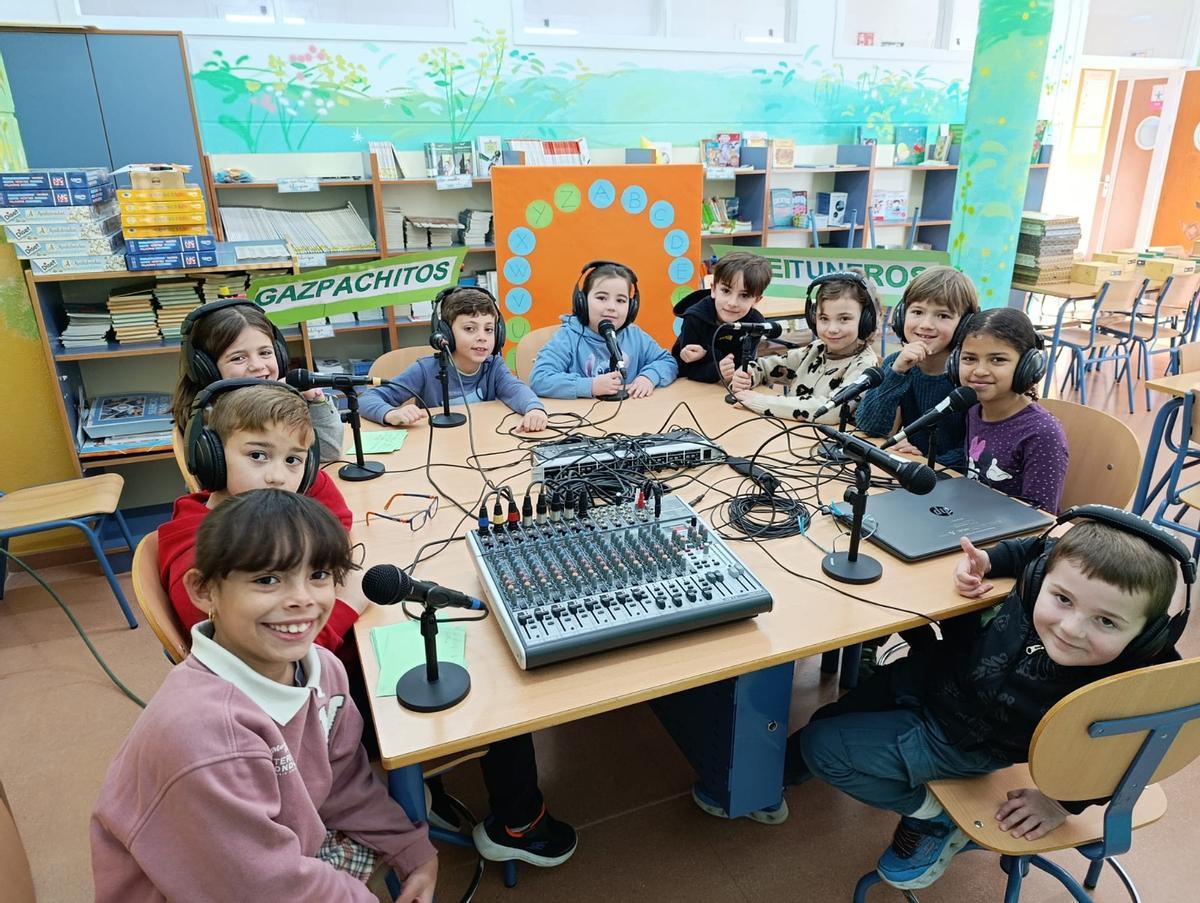 Taller de ‘podcast’ en el colegio José María Pemán.
