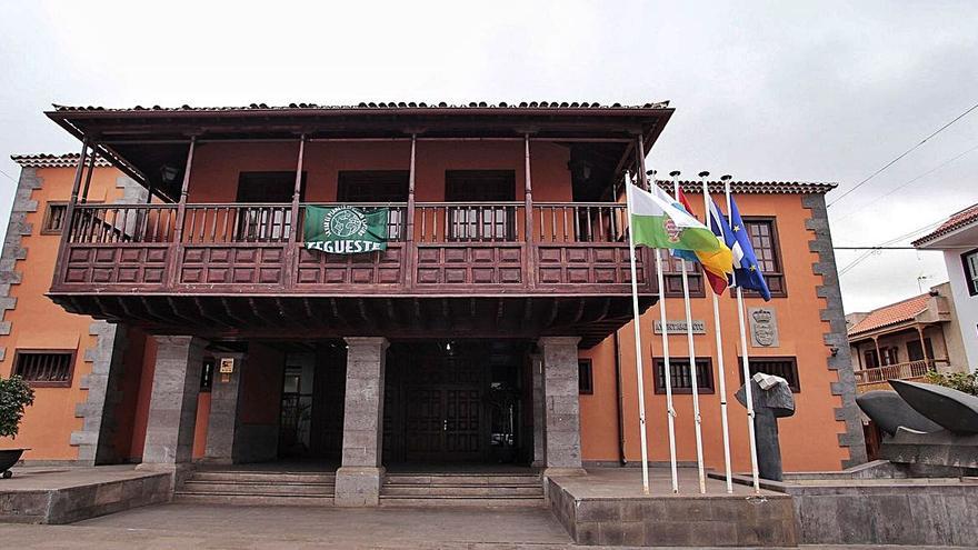 The cleaning of the municipal precincts goes out to tender for 807,000 euros