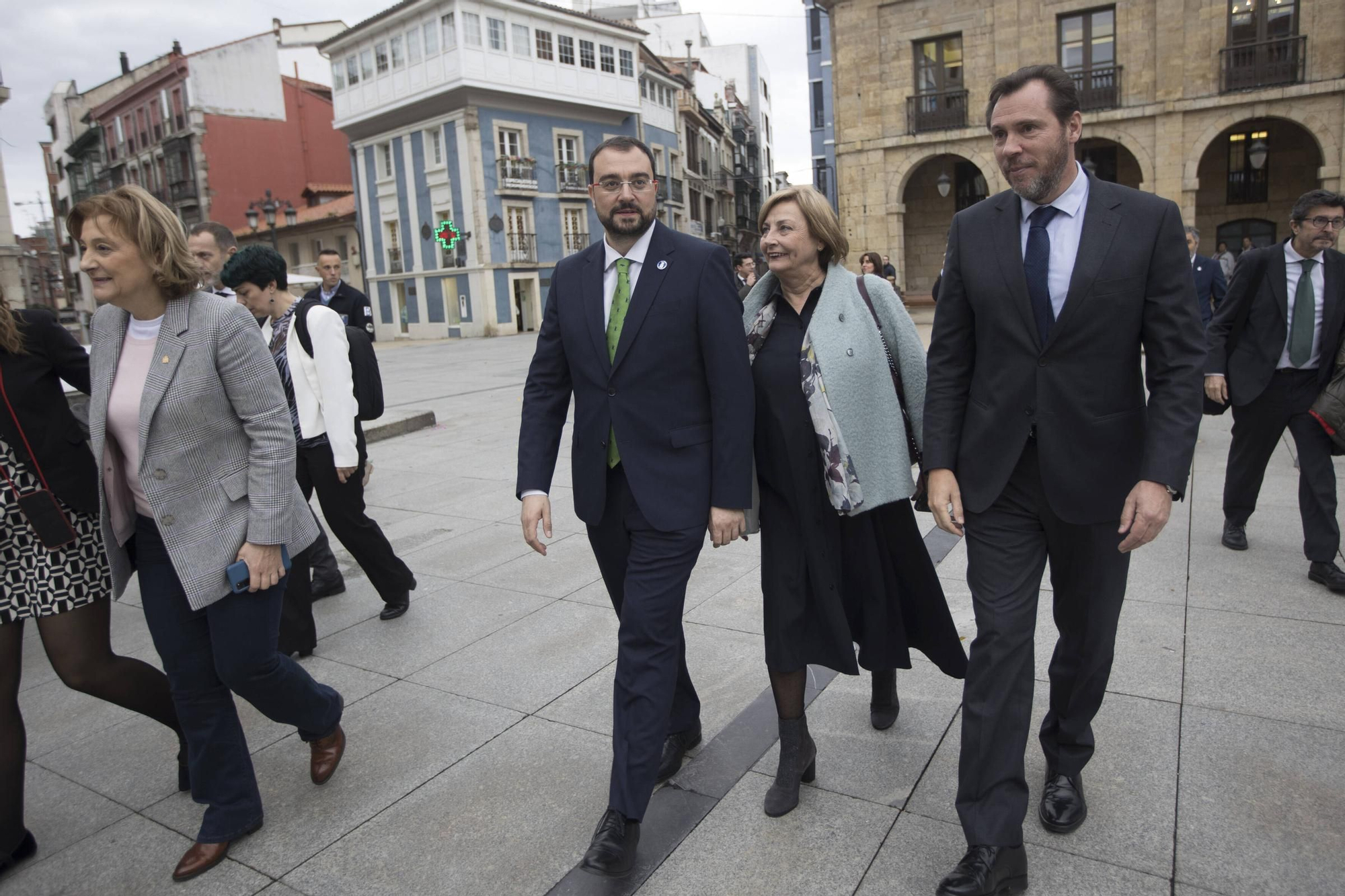 EN IMÁGENES: Así ha sido la visita a Avilés de Óscar Puente, ministro de Transportes y Movilidad Sostenible