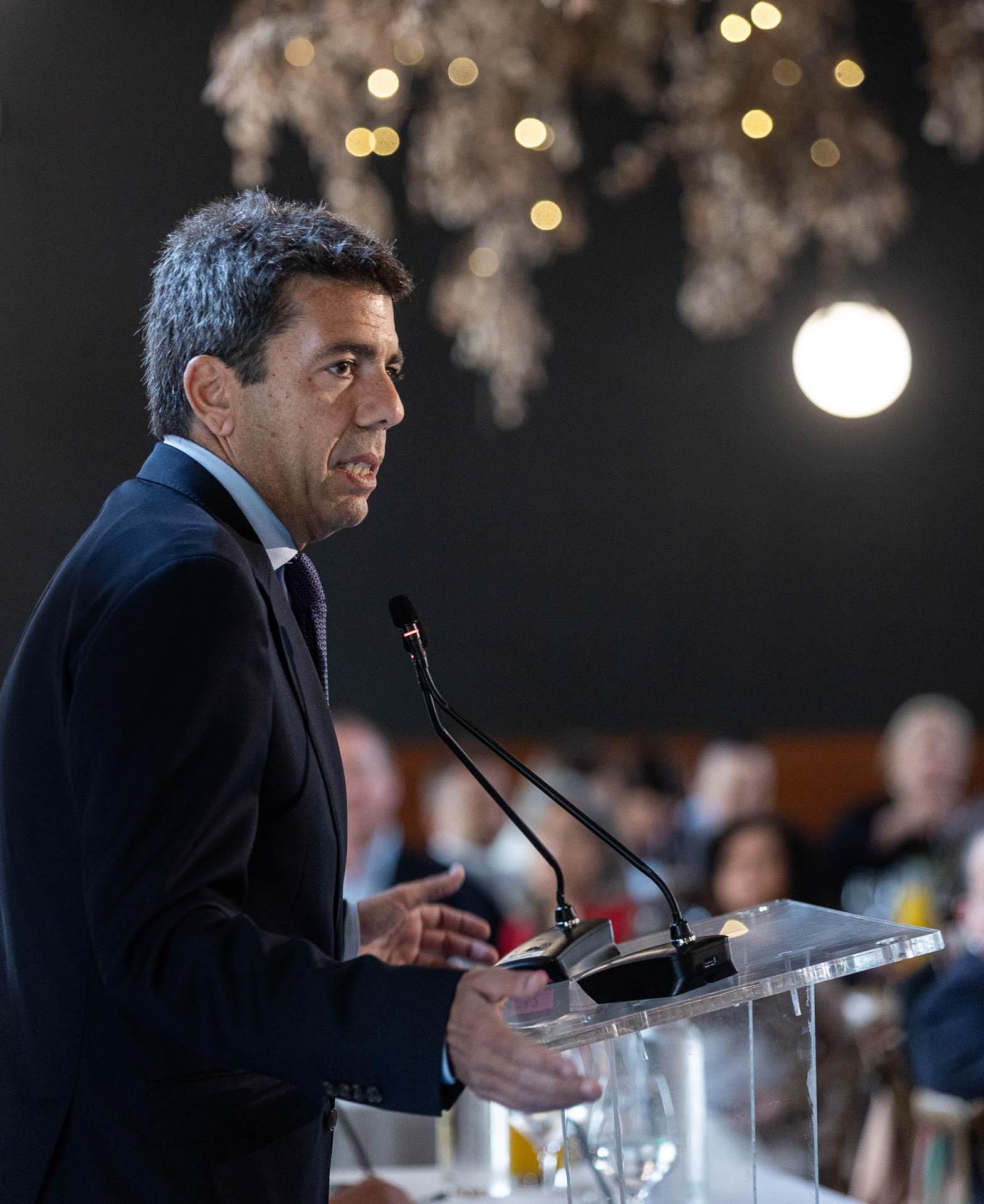 Miguel Tellado participa en el Foro Información