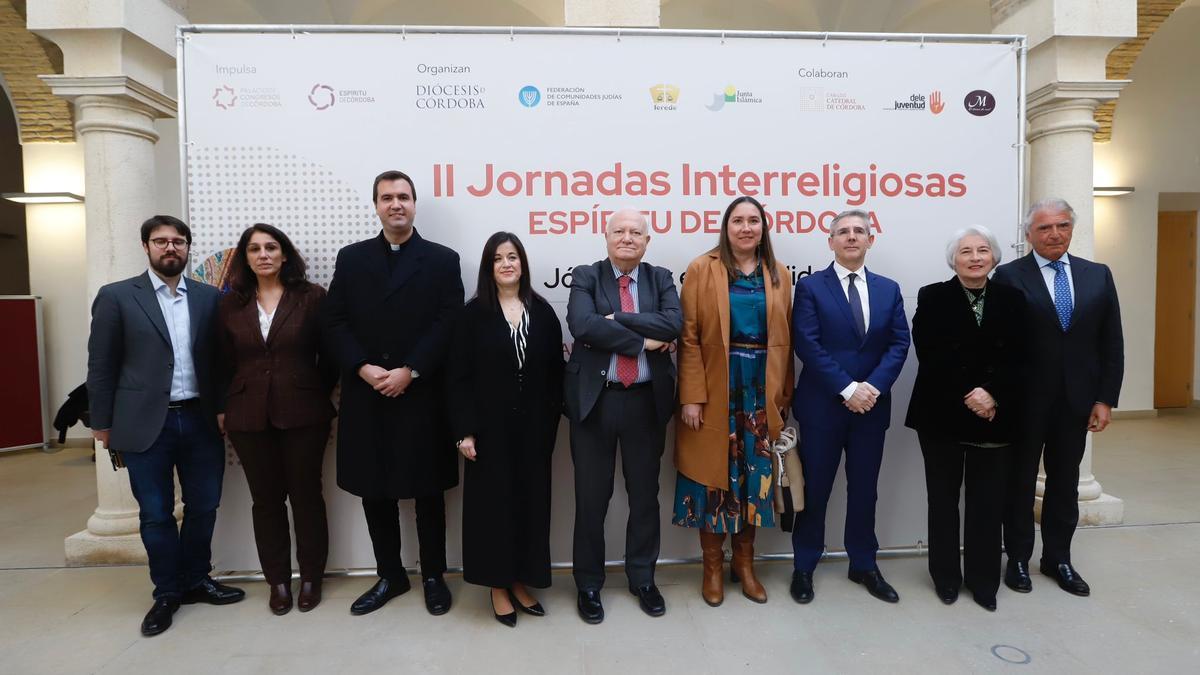 Autoridades presentes en la inauguración de las II Jornadas Interreligiosas