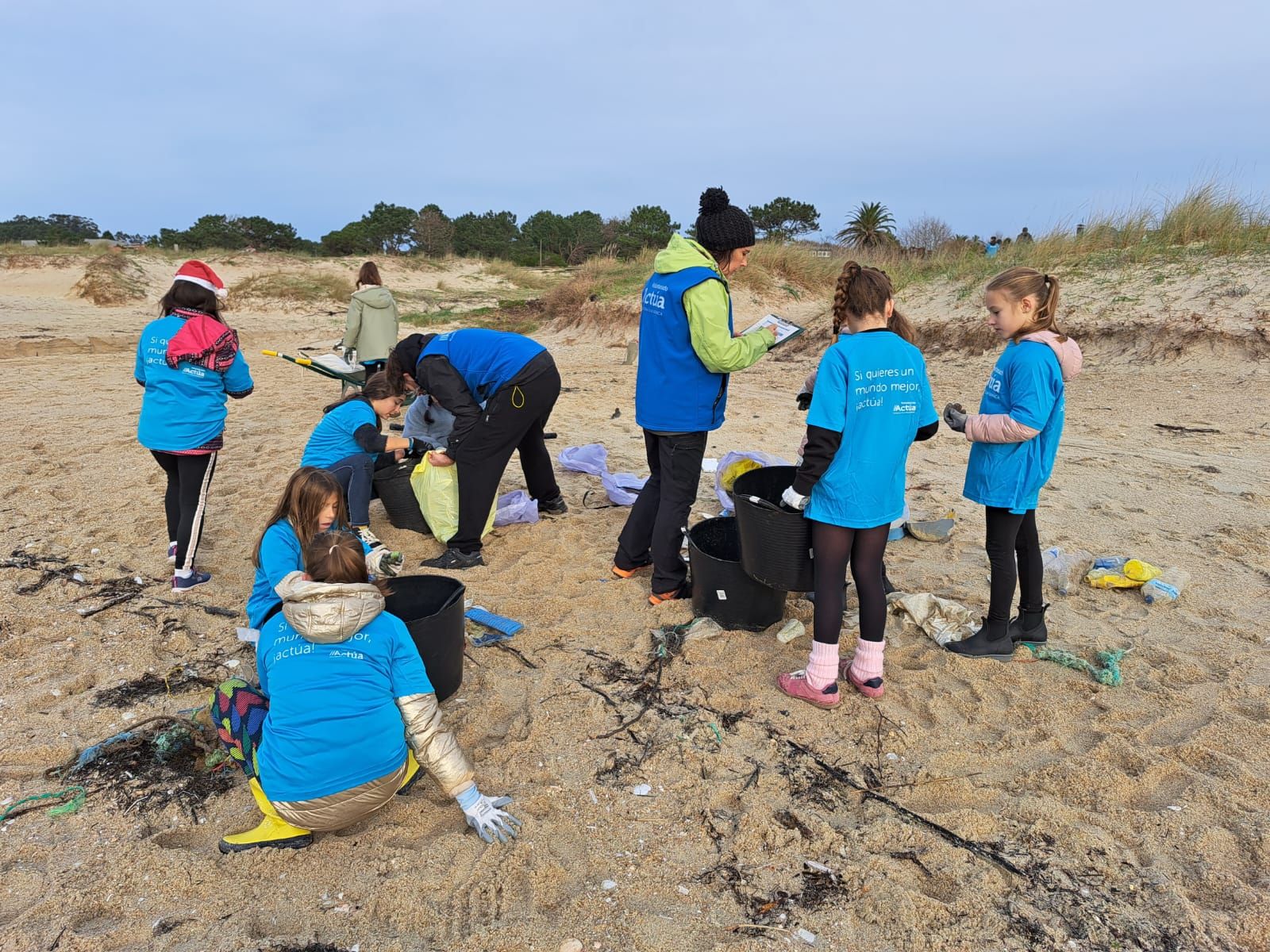 Así conmemoró la Obra Social de Abanca el Día Internacional del Voluntariado, en O Grove.