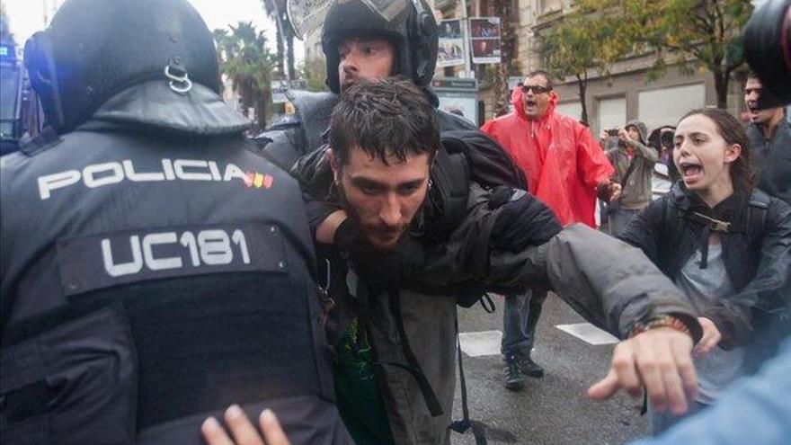 La Audiencia expulsa al Ayuntamiento de Barcelona de la acusación popular en el juicio contra las cargas del 1-O