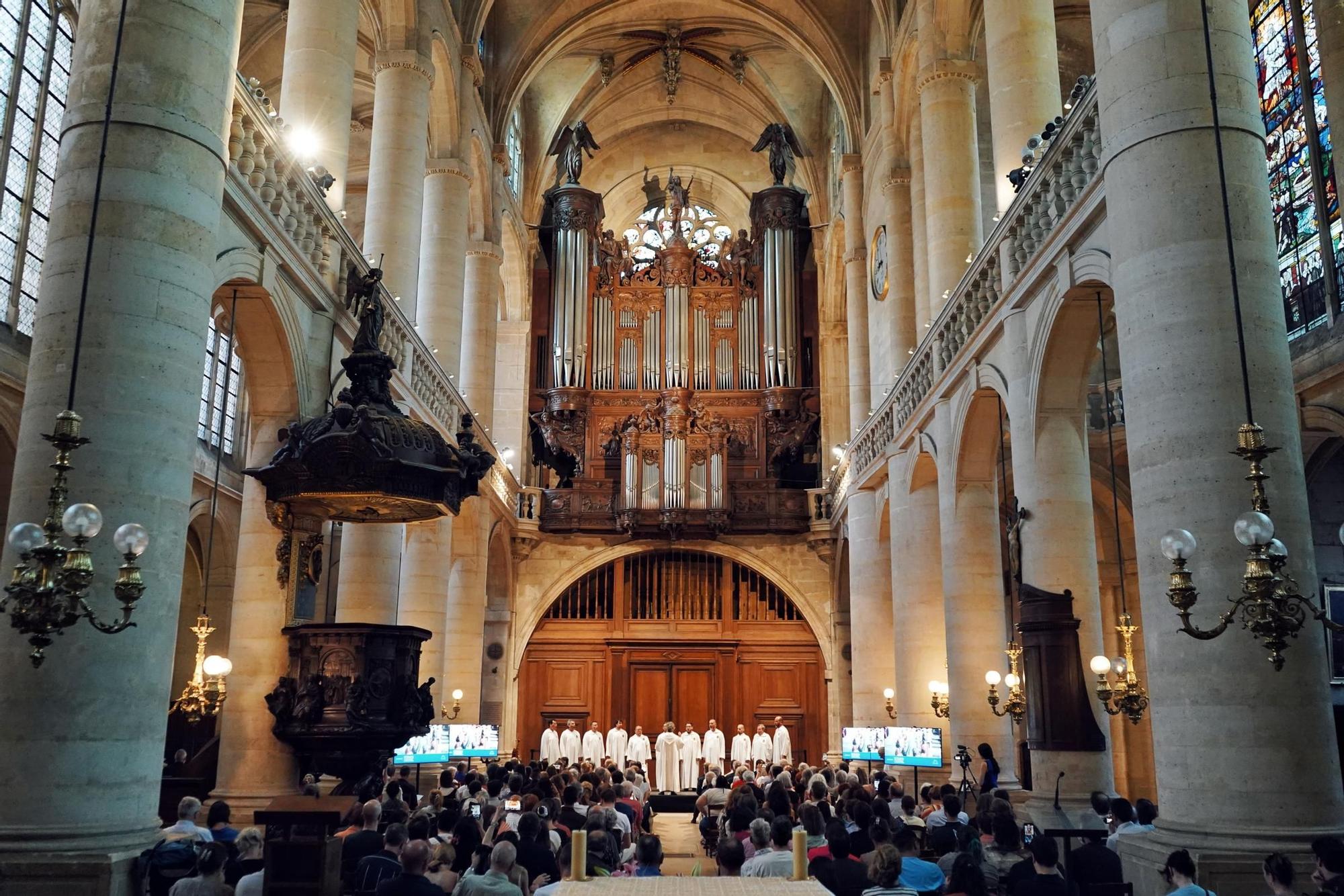 El Misteri y Elche toman París
