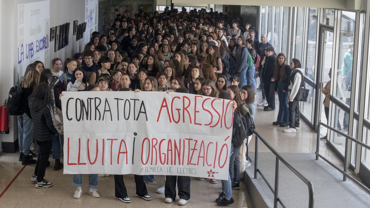 La UAB contra las agresiones sexuales de los profesores