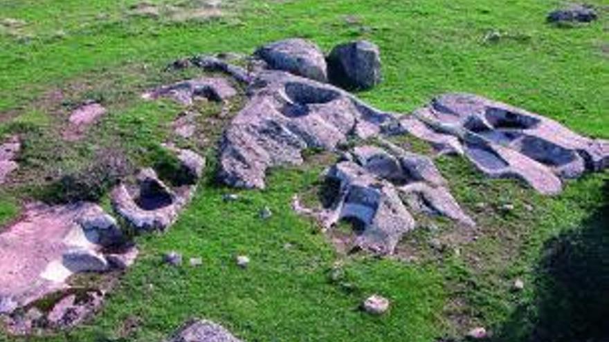 Arqueólogos del CSIC descubren restos de una muralla prerromana en Villardiegua