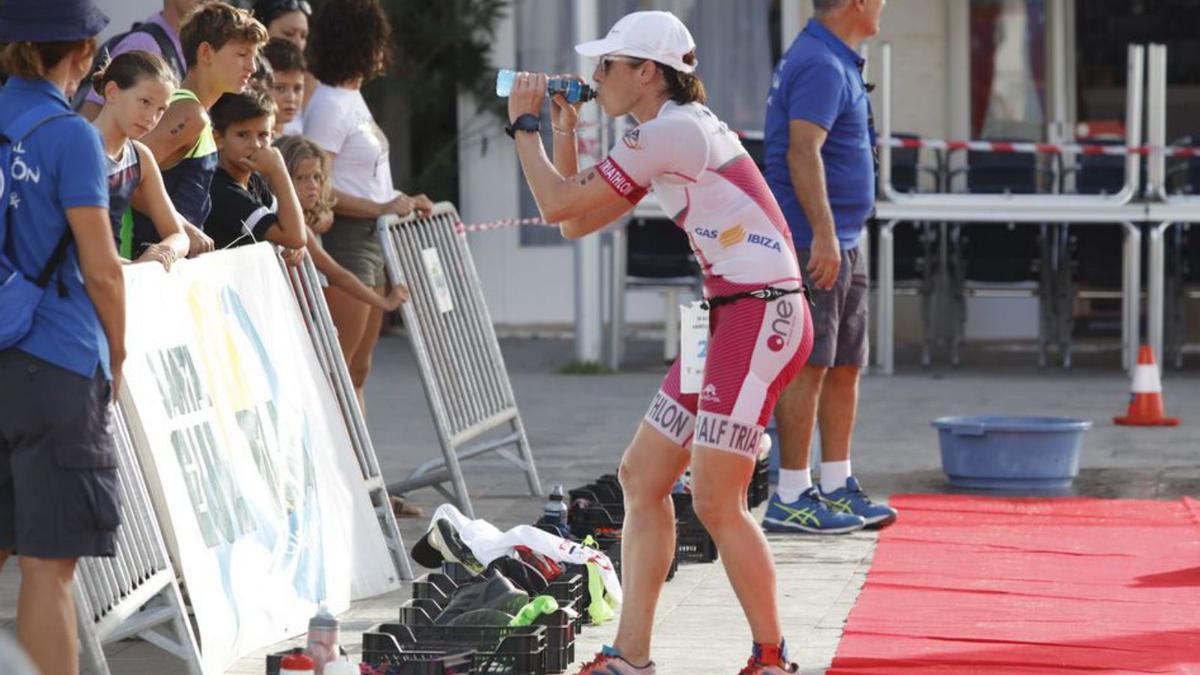 Triunfos para Aritz Rodríguez y Carolina d’Amico en Santa Eulària 