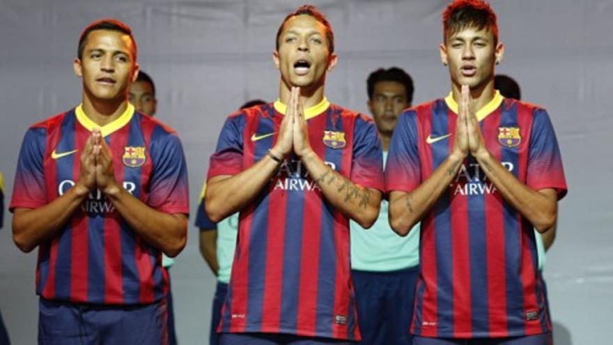 Neymar, a tope de &#039;bolos&#039; publicitarios