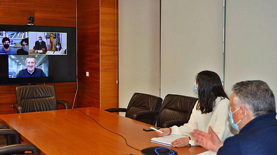Reunión por videoconferencia con los ganadores del concurso.