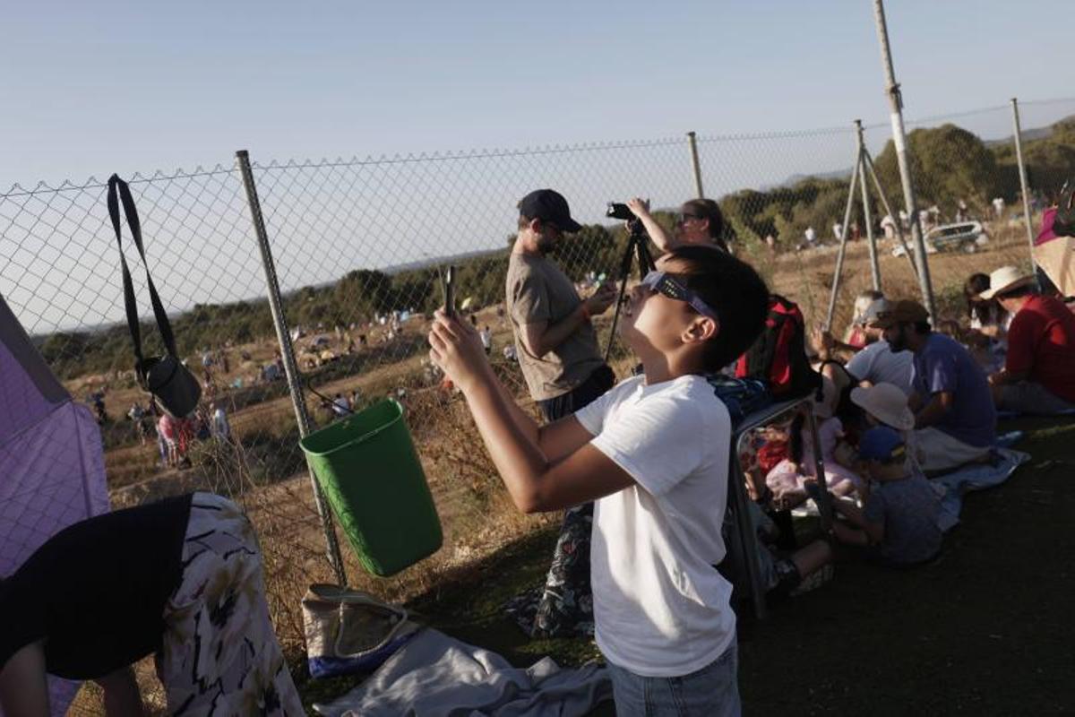 FOTOS | La expectación del eclipse desde Felanitx, en imágenes