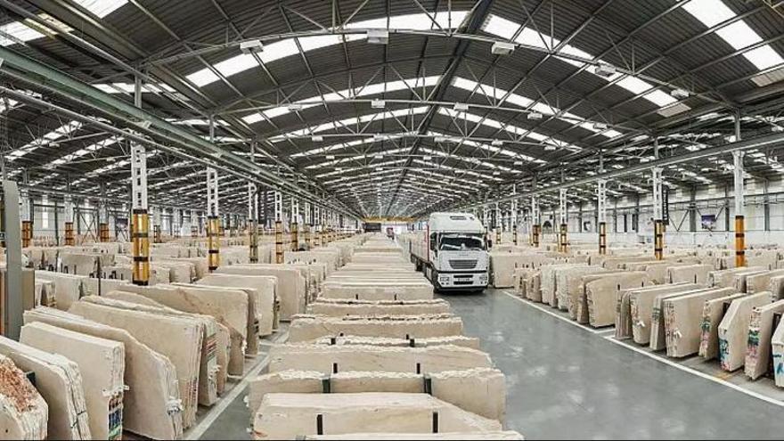 Así quedan los salarios para los 1.500 trabajadores alicantinos del sector del mármol