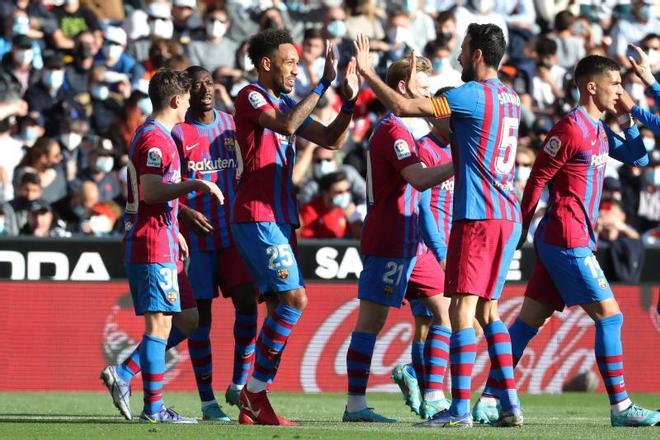 ¡Voltereta mágica! Así celebró Aubameyang su primer gol con el Barça