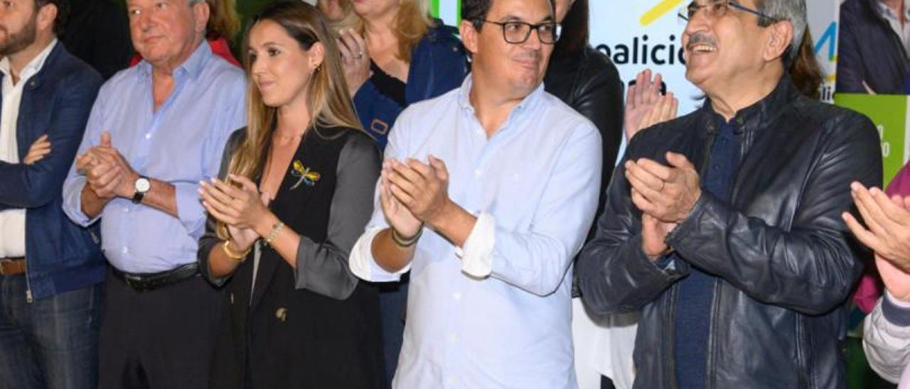 De izquierda a derecha Pedro Quevedo, María  Fernández y Pablo Rodríguez en la campaña de las elecciones de 2019. | | LP/DLP