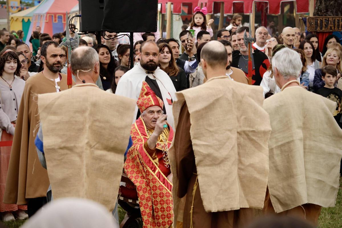 Benditos Exconxuraos de Llanera: recreación histórica y cena medieval Benditos Exconxuraos de Llanera: recreación histórica y cena medieval