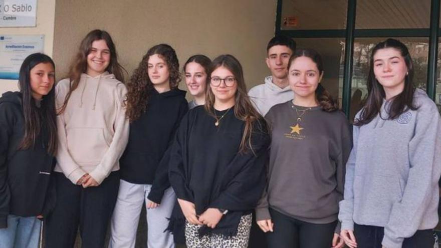 Estudiantes participantes en el viaje. | LOC