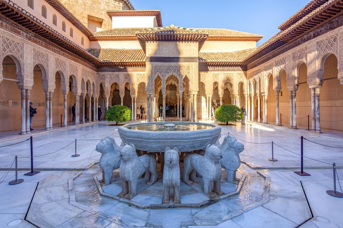 Patio de los leones, Granada.