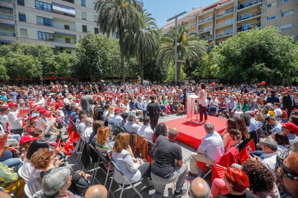 Sánchez pide en Palma el voto masivo al PSOE para que "el avance del 28A sea rotundo"