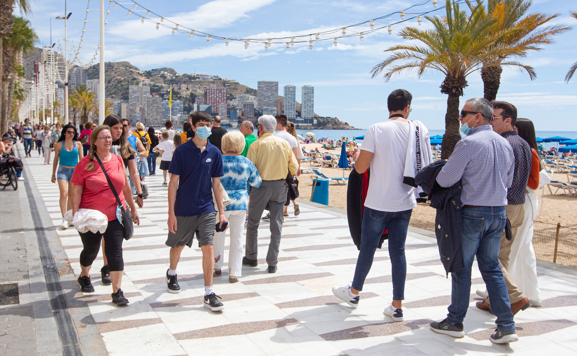 La Semana Santa recupera el turismo en Benidorm