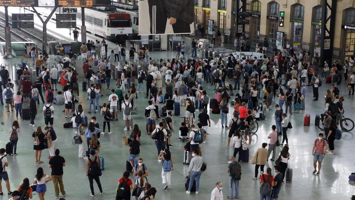 Estación de Renfe en València.