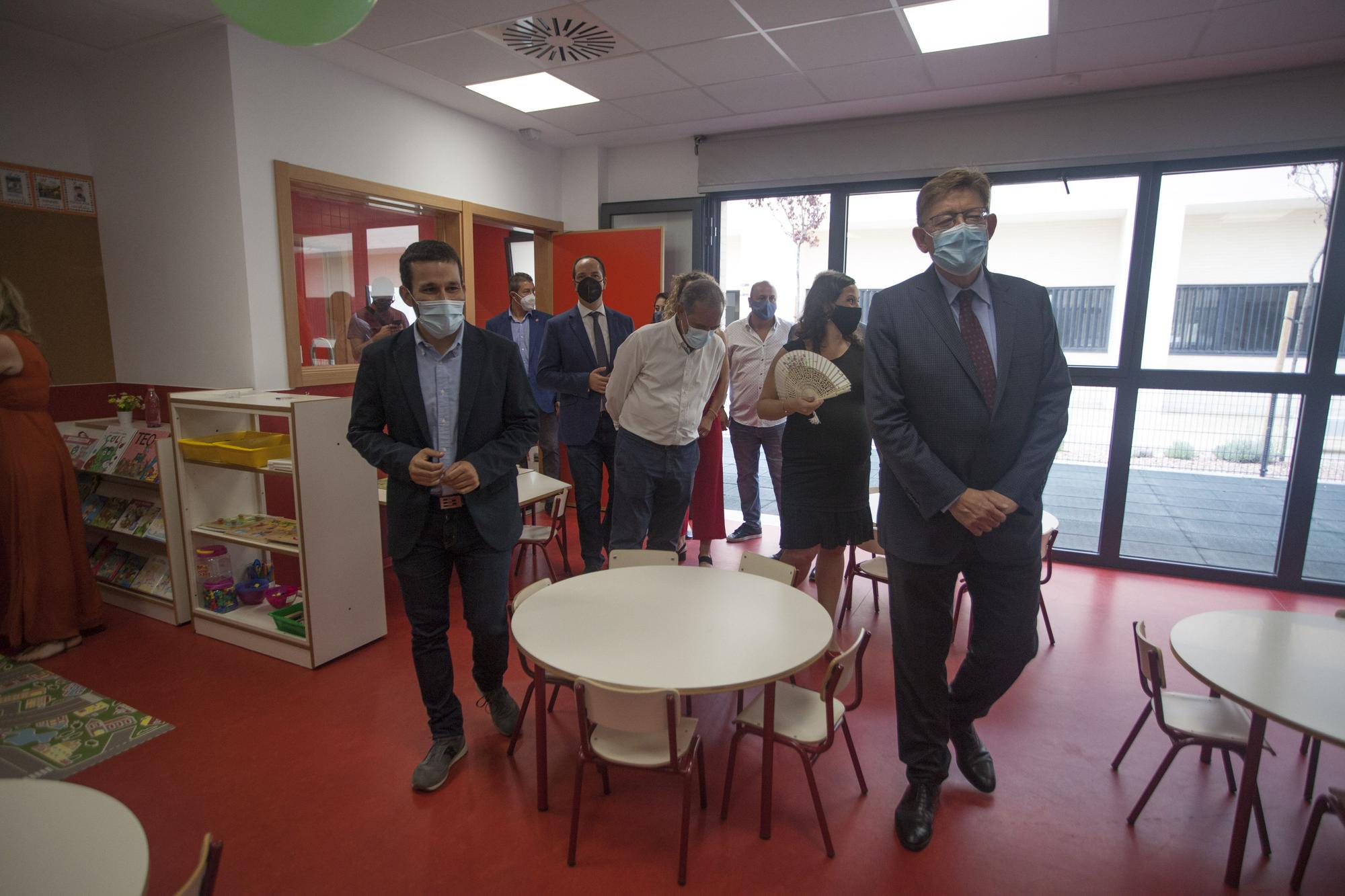 Ximo Puig y Vicent Marzà visitan el CEIP El Rajolar de Aldaia