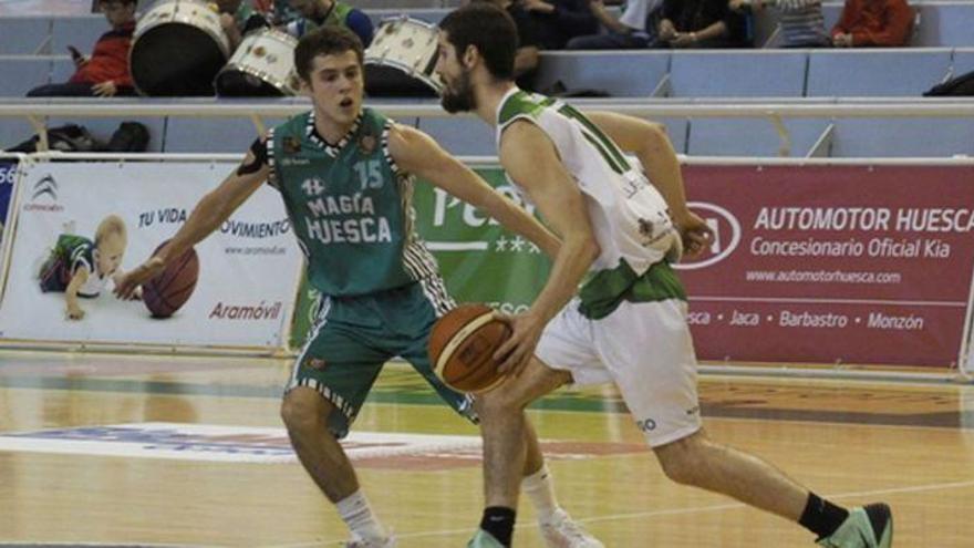 El TAU Castelló se queda sin premio en la pista del Magia Huesca (78-76)