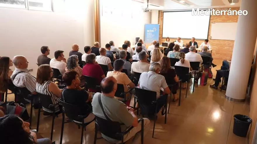 Los transportistas de Castellón celebran su asamblea general