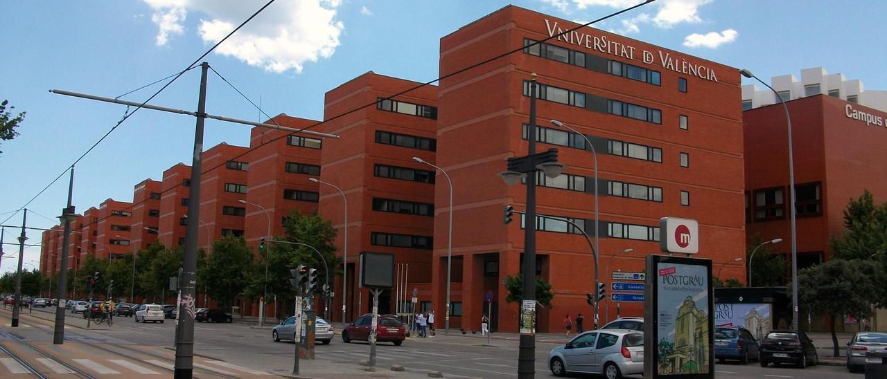 El sorprendente sueldo de los profesores de Universidad en España