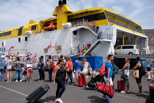 La operación retorno desde Fuerteventura